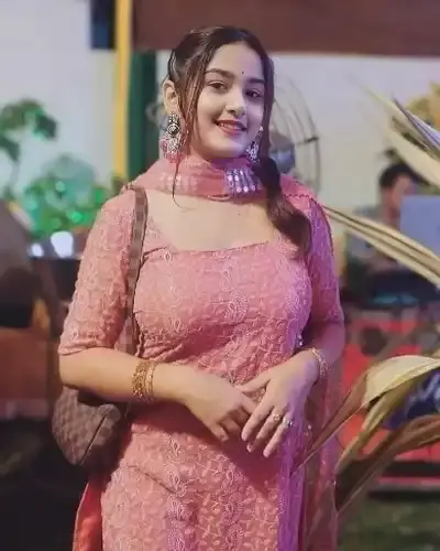 Call Girls Manvi Cash On Delivery